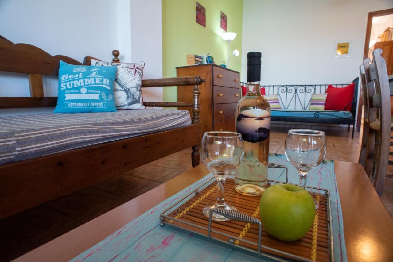 Villa Dina Apartments Almirída Ngoại thất bức ảnh